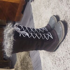 Sorel boots 7